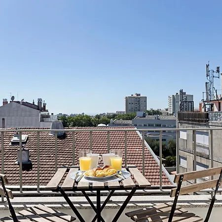 Urban House By Lovelystay Apartment