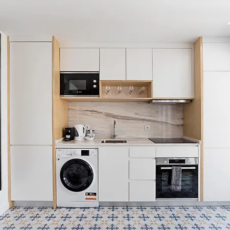 Apartment Urban House By Lovelystay