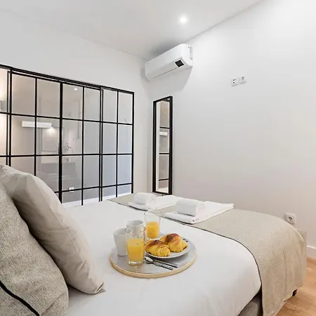 Urban House By Lovelystay Apartment Porto